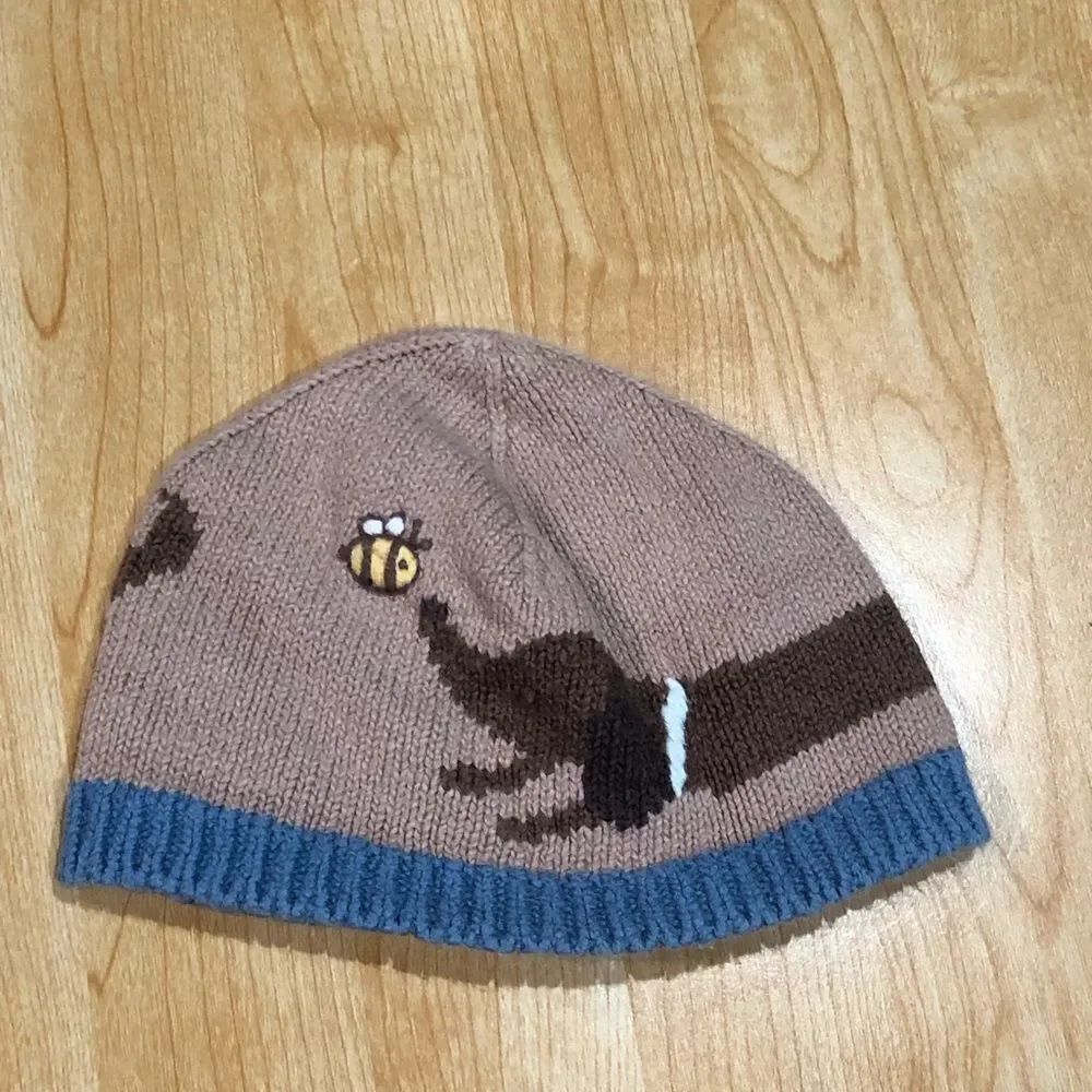 Baby Gymboree Beanie Size 6-12 months Brown and Blue Baby Hat with Bee Design
